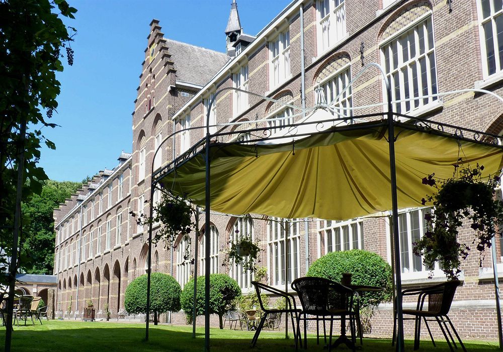 Bovendonk Business- & Eventlocatie Hoeven Exterior photo